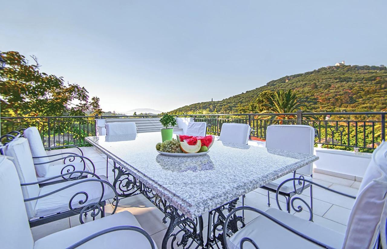 Zissis Villa & Pool 5Min Drive To Beach Kato Yerakarion Exterior foto